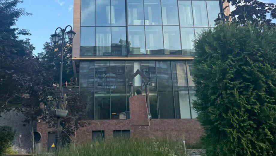 Будівництво готелю Radisson у Києві під кримінальною перевіркою ДБР