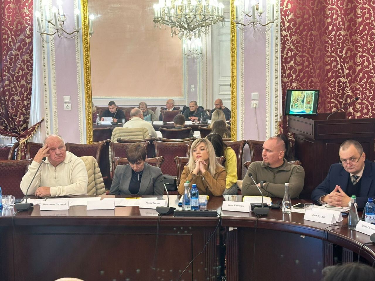 Круглий стіл в ЛНУ, присвячений підтримці Ветеранів