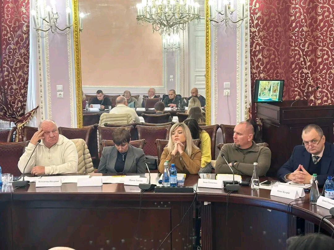Круглый стол в ЛНУ, посвященный поддержке ветеранов