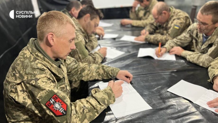 Победительницу диктанта 26 лет подряд отключили после критики прямого эфира