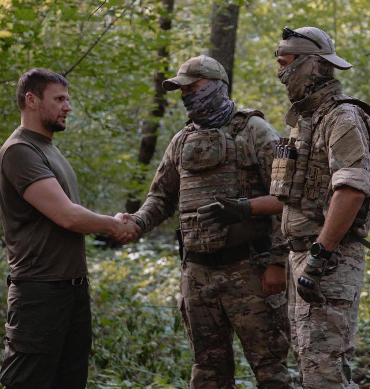 Domino Foundation передала военным мощный Dodge RAM для Покровского направления