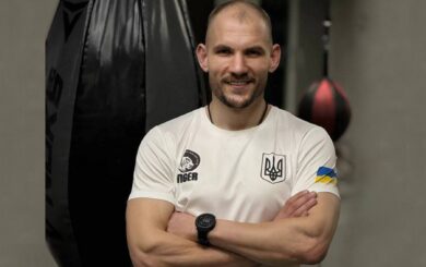 ТЦК на Миколаївщині зупинило тренера з бойового самбо під час супроводу Анджеліни Джолі