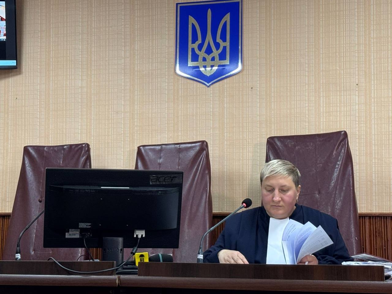Судебное заседание длиной в день: на Черниговщине выбирают меру пресечения местному ''олигарху'' Кауфману