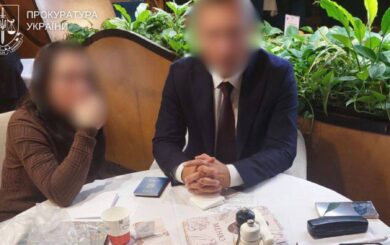 За $160 тисяч обіцяв мандат: керівника ліквідованої партії викрили у шахрайстві