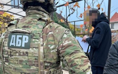 ДБР повідомило про обвинувачення двох військових за перешкоджання діяльності ЗСУ