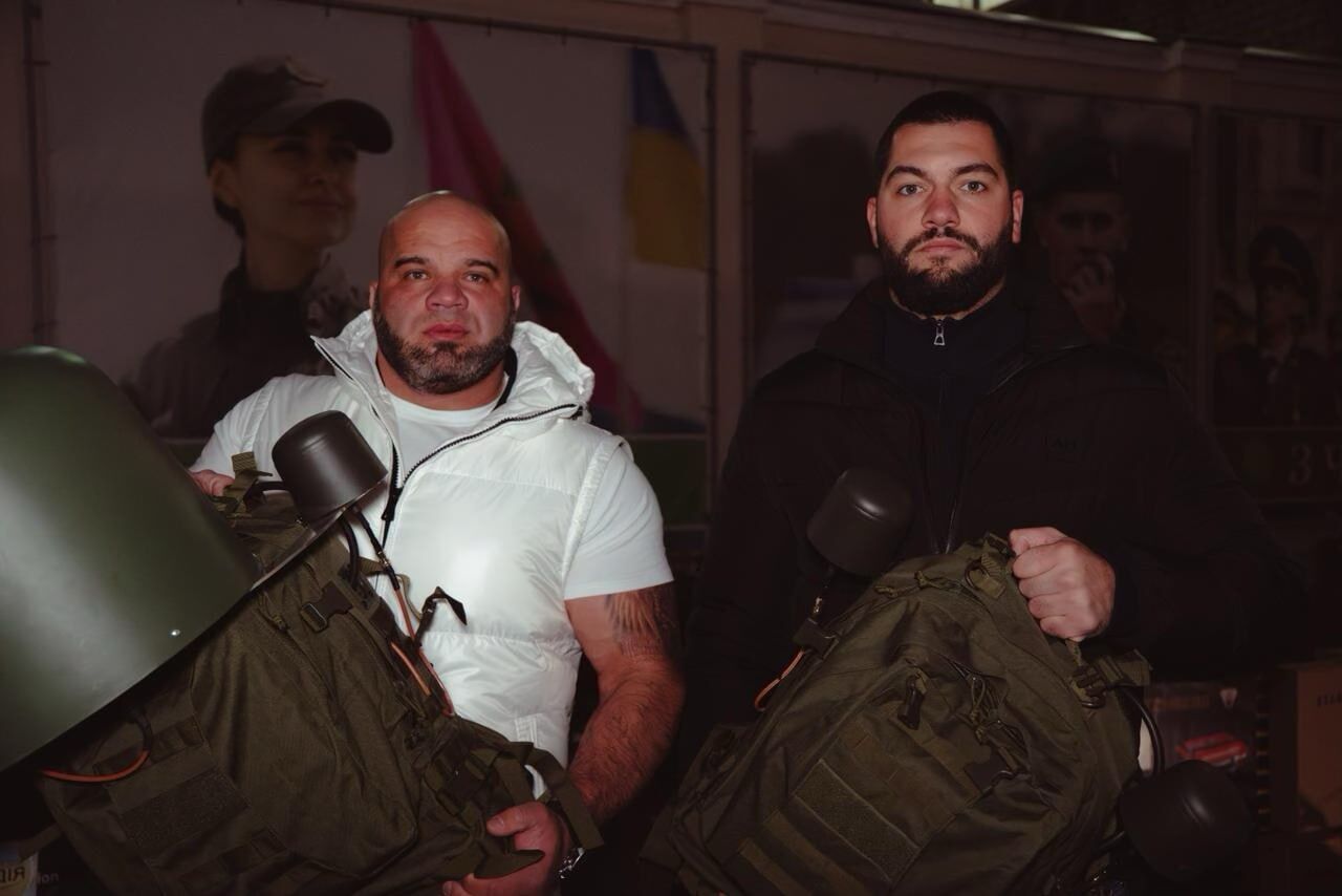 Валерій Дубіль і фонд ''Надія'' передали чергову партію допомоги прикордонникам