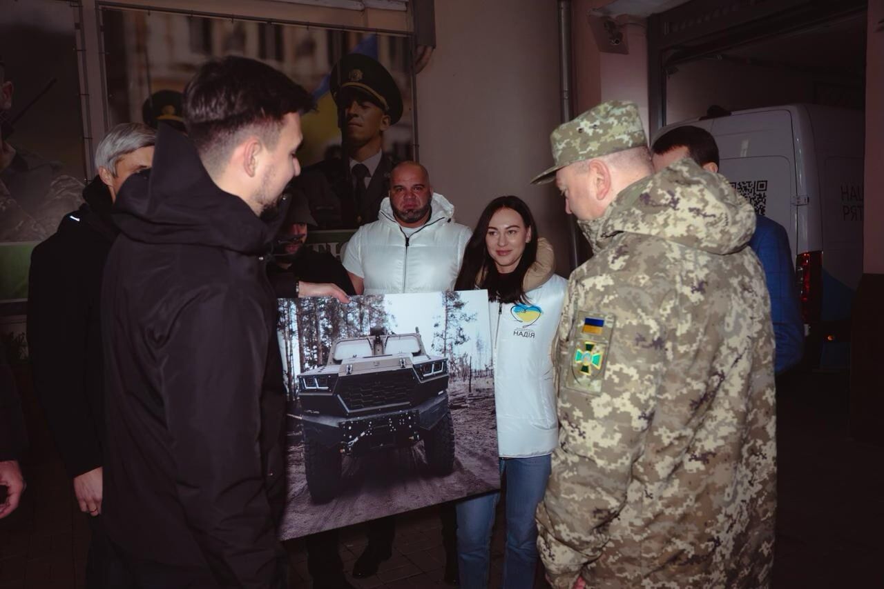 Валерій Дубіль і фонд ''Надія'' передали чергову партію допомоги прикордонникам