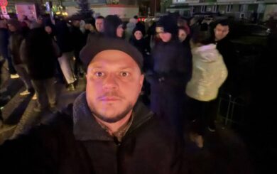 Протест из-за отключения электроэнергии: в Крюковщине жители ЖК »Еврогород» заблокировали дорогу