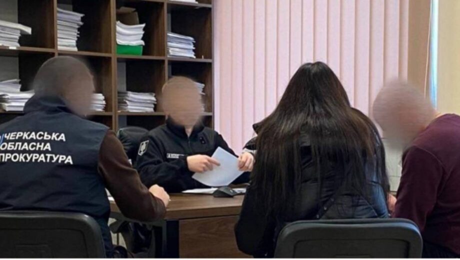 Недостоверная декларация на 7 миллионов: чиновницу налоговой разоблачили в нарушении закона