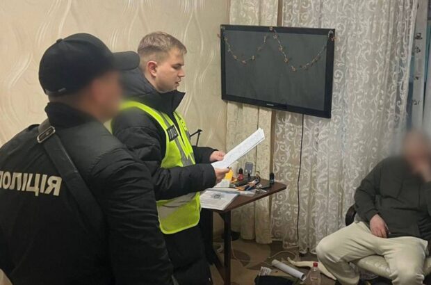30 тисяч доларів за неіснуючі дрони: прокуратура повідомила про підозру