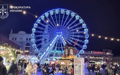 Контрактовая площадь без Колеса обзора? Прокуратура выявила нарушения