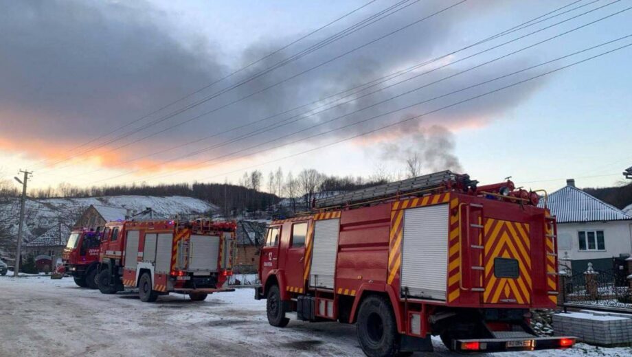Мощный взрыв на газопроводе »Дружба» в Закарпатье: вспыхнул пожар