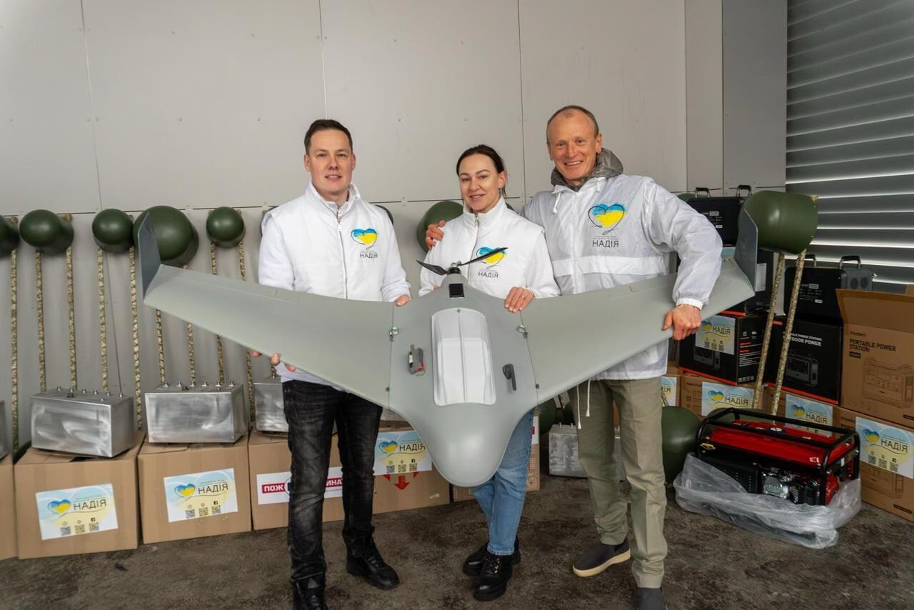 Новорічні свята разом із розвідниками: фонд ''НАДІЯ'', Валерій Дубіль та Олексій Омельяненко передали ГУР техніку та медичне обладнання
