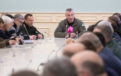 Кличко собрал комиссию по чрезвычайным ситуациям из-за отсутствия света и тепла в Киеве