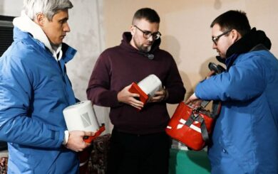 315 аппаратов Easy Pulse спасают жизнь на фронте благодаря фонду »НАДЕЖДА» и партнерам