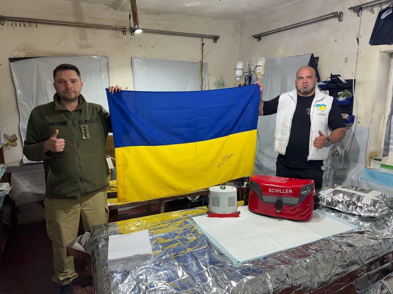 315 апаратів для реанімації Easy Pulse рятують життя на фронті — допомога від фонду ''Надія'', Валерія Дубіля та партнерів 