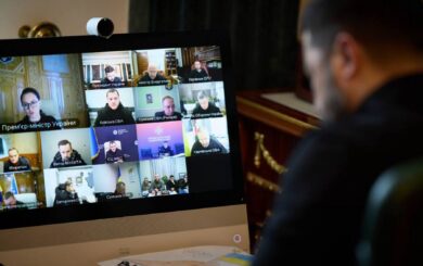 Президент доручив уряду ухвалити рішення щодо комендантської години та енергопостачання