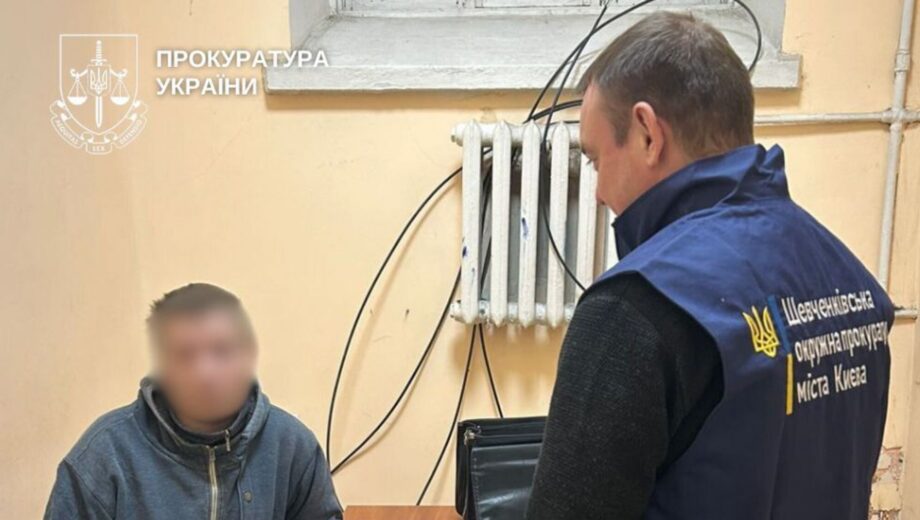 Разбой у вокзала в Киеве: мужчина убил военного ради кроссовок