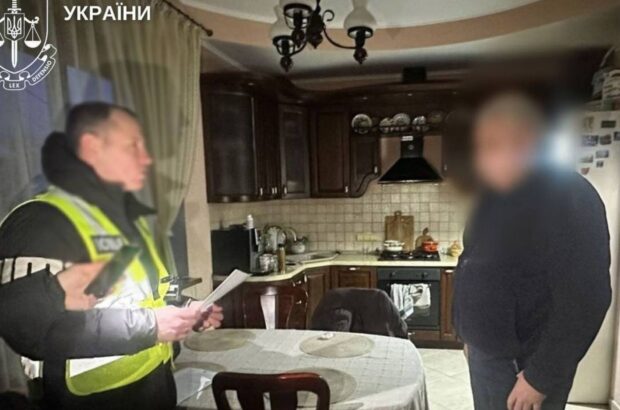 Слідчі дії в Департаменті фінансів КМДА: директору вручили підозру через випуск облігацій 2020 року