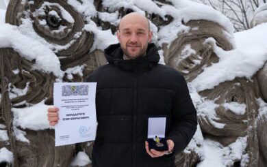 Глава ВОО »Стоп Коррупции» Игорь Бондарчук получил награду Командующего объединенными силами ВСУ