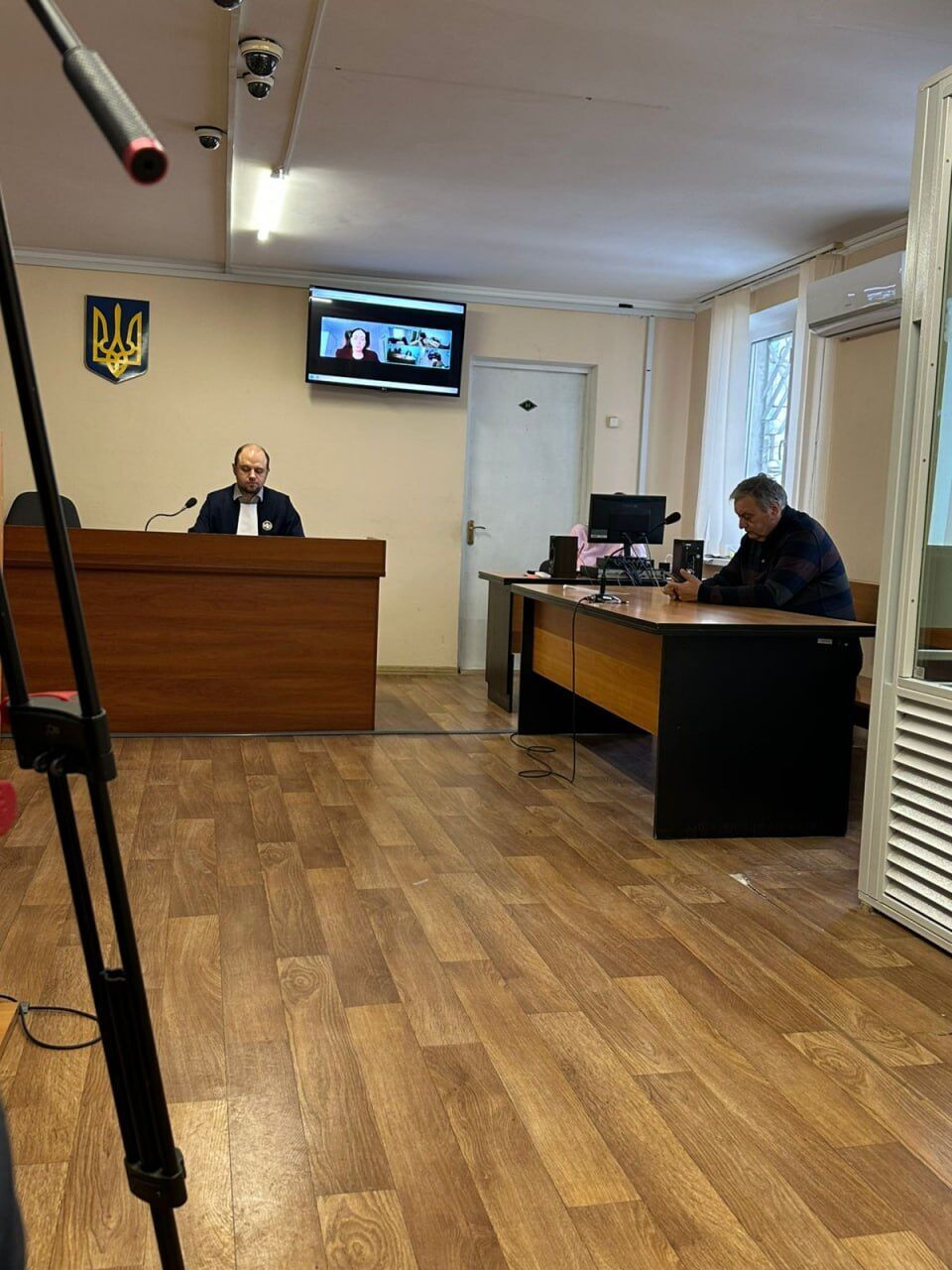 Больничный, отказ от адвоката и ''новые версии'' защиты: что происходит по делу мэра Нетишина Супрунюка