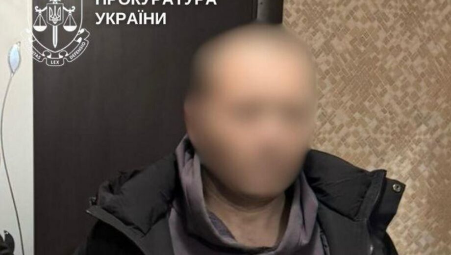 В Киеве разоблачили мужчину, который за $5200 обещал »списать» военнообязанного