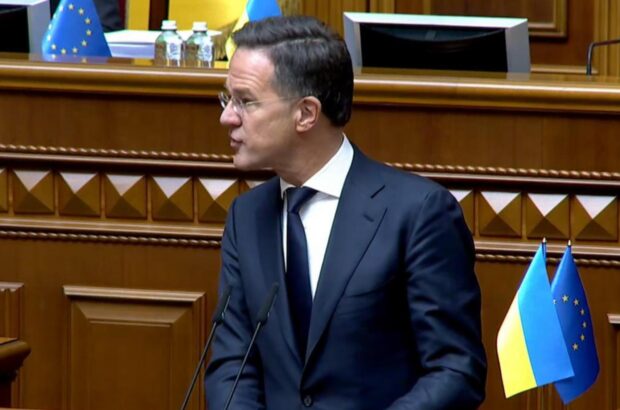 Рютте прибув до Києва і пообіцяв Україні війська, літаки та підтримку на морі після мирної угоди