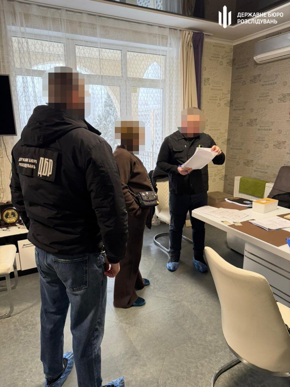 ГБР расследует сделку с недвижимостью обанкротившегося банка: подозрение чиновнице на 200 млн грн