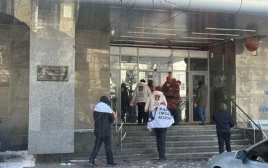 В центре Киева разоблачили вероятный мошеннический колл-центр в здании »Укрпрофздравницы»