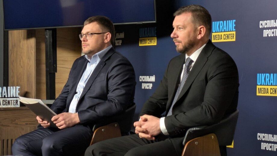 »Десятки томов и сложные процессы»: Кривонос объяснил ситуацию с приговорами
