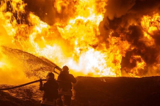 Без жертв, але з руйнуваннями: наслідки нічної атаки по Одесі