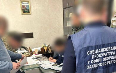 Проректор военной академии в Хмельницком предстанет перед судом: подчиненных привлекли к строительству его дома