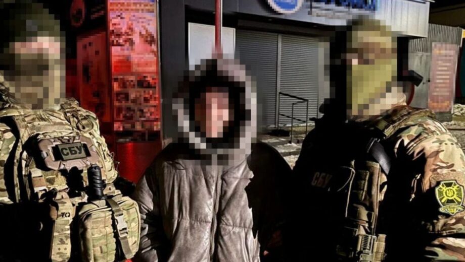 Неповнолітню підозрюють у державній зраді після спроби закласти вибухівку в центрі Харкова