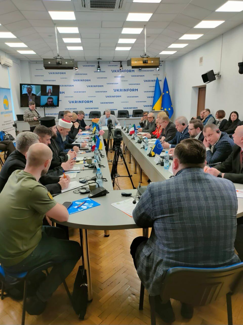 ''Путь к построению справедливого мира в Европе'': в Киеве прошла международная конференция