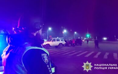 Вибух у Миколаєві: поранено 7 патрульних, двоє – у важкому стані, поліція заявляє про цілеспрямовану атаку