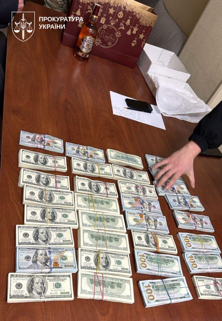СБУ задержала двух полковников на взятке $320 тысяч, - нардеп (обновлено)