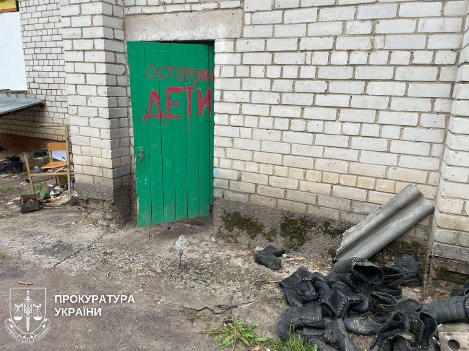 Суд подтвердил приговор командиру рф, который приказал содержать гражданских в подвале школы на Черниговщине