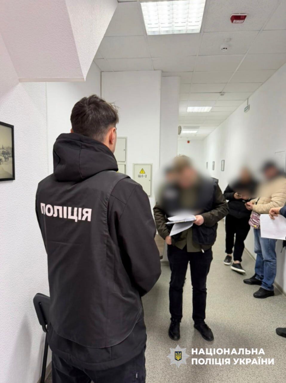 77 млн грн на дрова для армии: кто наживался на обороне Украины