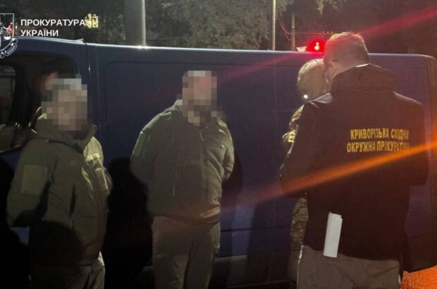 25 автоматов, пулемет и тысячи патронов: в суд направлено дело о масштабном сбыте оружия по Украине