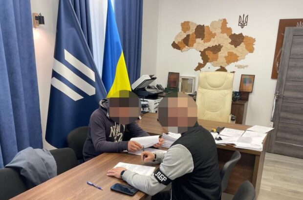 Водій із мантією: екссуддя Рівного під слідством через ”липову” довідку