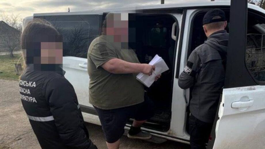 Незаконная вырубка на 8 млн грн: в Херсонской области разоблачены чиновники лесной отрасли