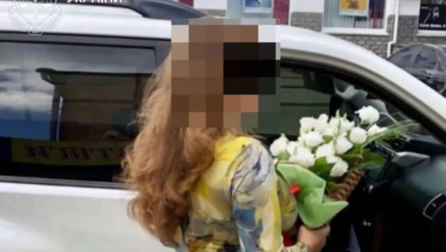 Фігурантка на лікарняному, адвокат — у стоматолога: хто гальмує справу чиновниці Ястреб з Держгеокадастру?