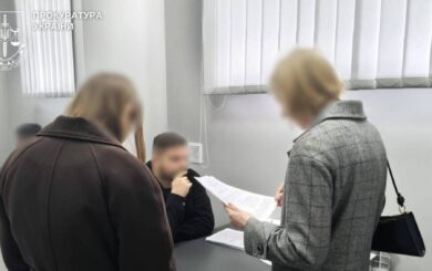 Скандал в Житомирской области: депутат »забыл» задекларировать более 46 млн грн