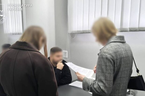 Скандал в Житомирской области: депутат »забыл» задекларировать более 46 млн грн