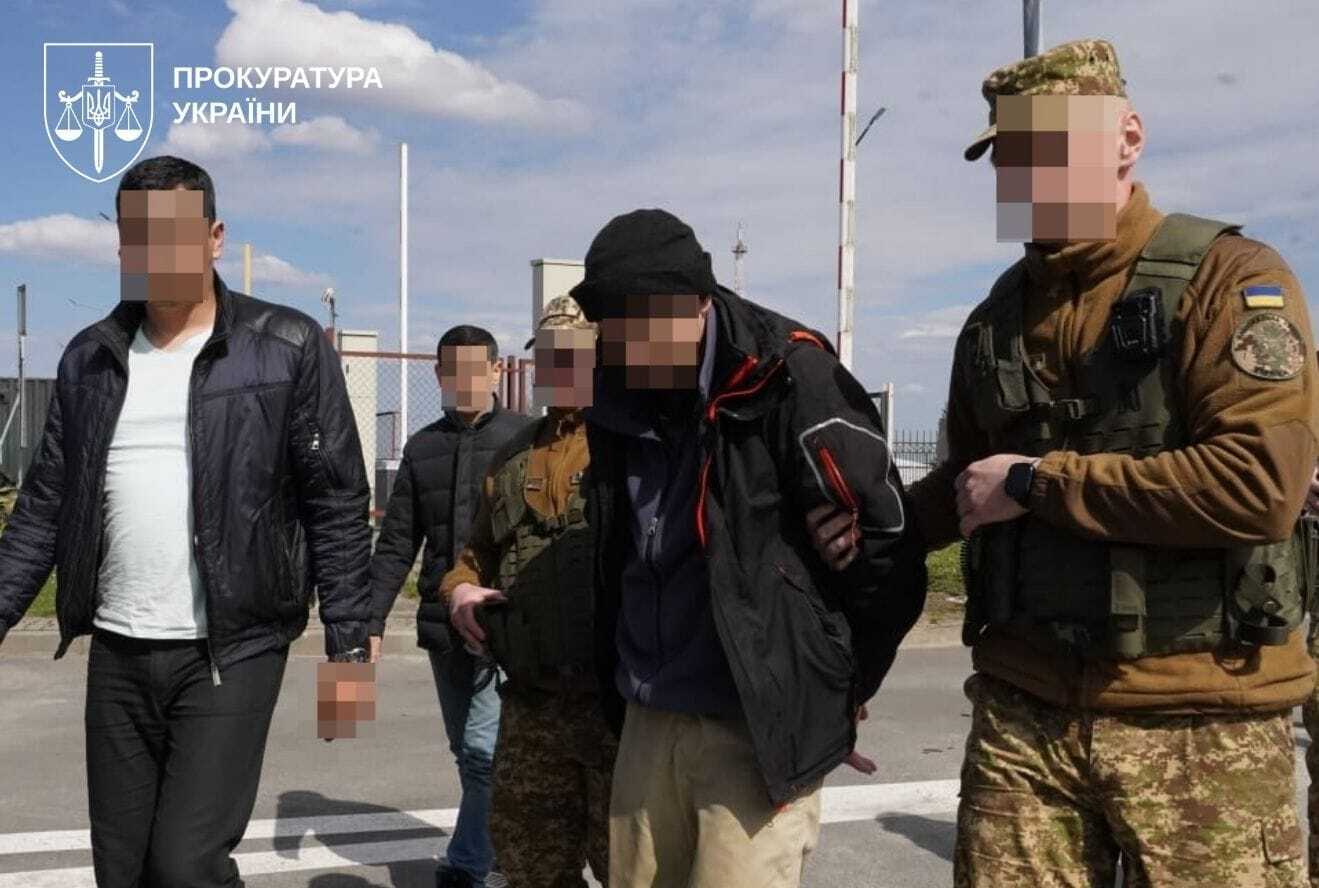 Украина экстрадировала в Азербайджан иностранца, воевавшего на стороне россии