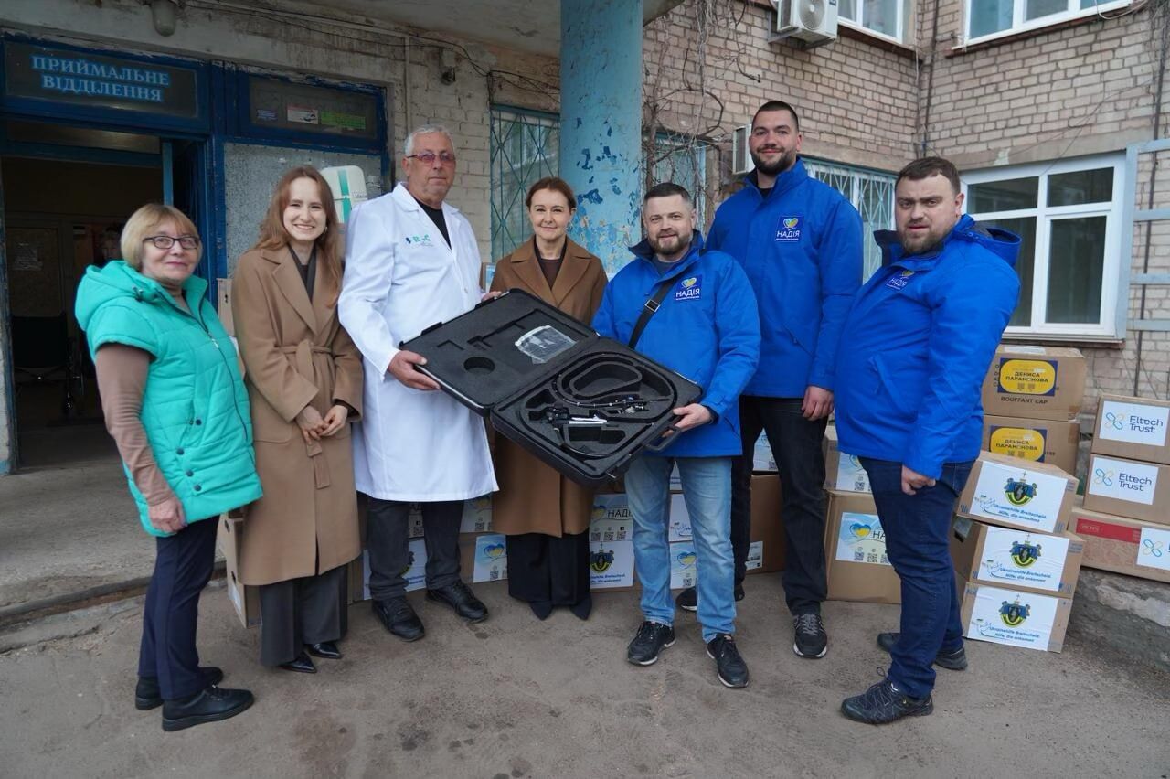 Фонд ''Надежда'' и Валерий Дубиль передали помощь больницам Кривого Рога – в рамках программы поддержки медучреждений
