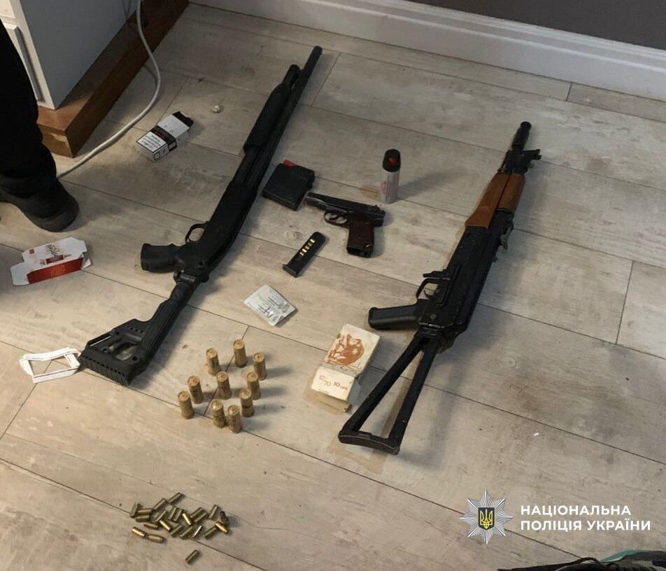 В Херсоне разоблачили подпольное производство сигарет: изъято более миллиона гильз и тонны табака