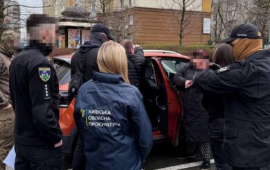 За $20 тысяч »лечили на бумаге»: в Киевской области задержали организаторов