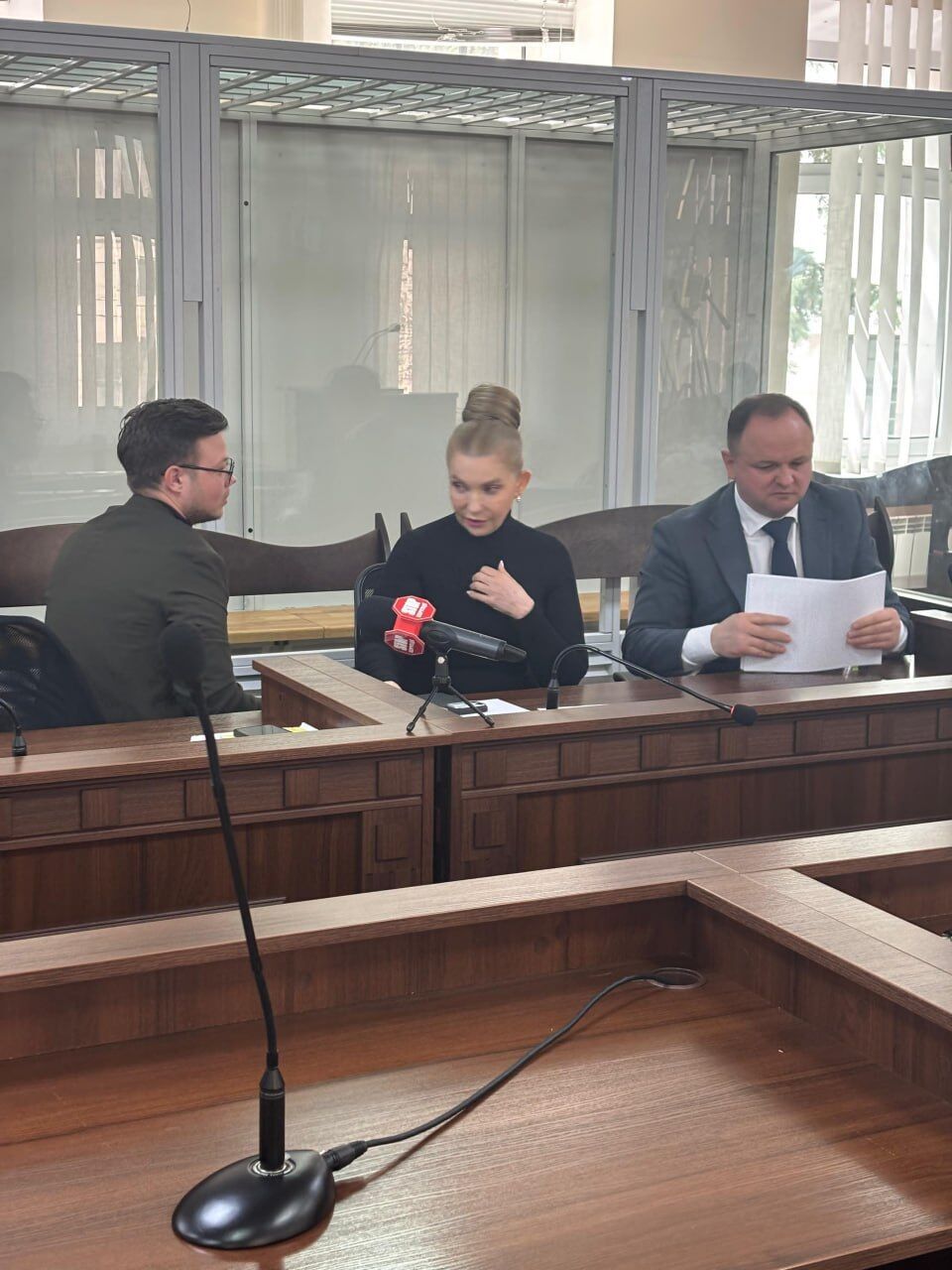 ''Это победа'': суд разрешил Юлии Тимошенко выехать за границу для участия в мирных переговорах