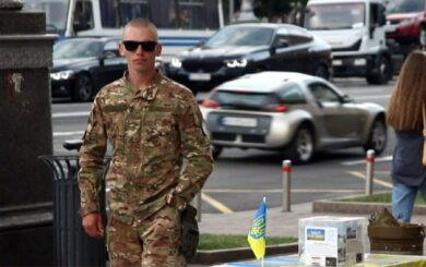 В Минобороны объяснили, кого могут оштрафовать за »пиксель» с шевронами
